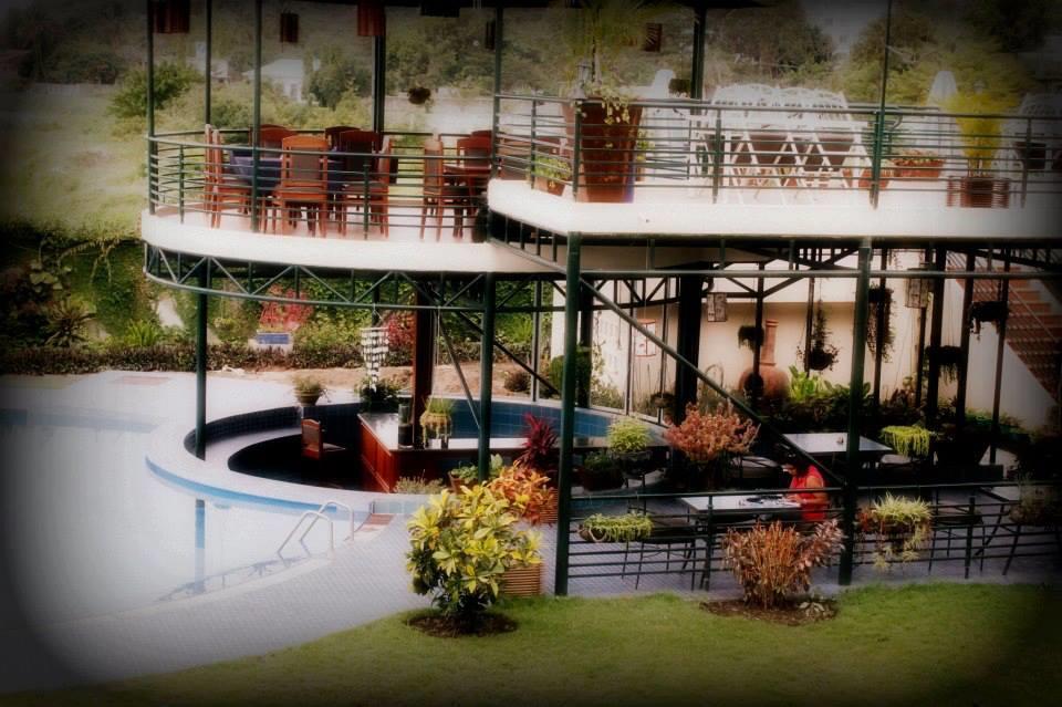 Ryan'S Bay Hotel موانزا المظهر الخارجي الصورة